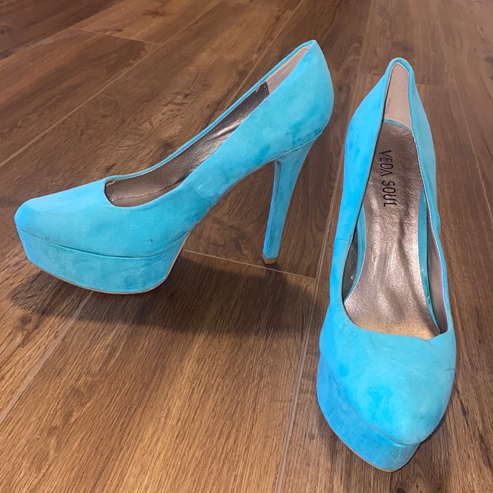 Light blue high heels